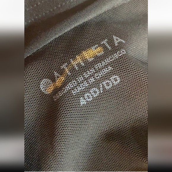 Athleta Wrap One Piece Swimsuit in Black 40D/DD NWT - Picture 6 of 7